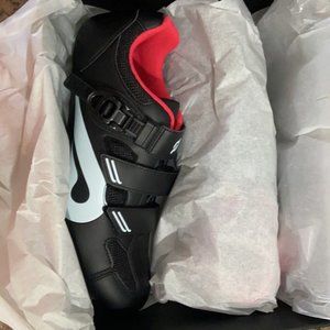 Peloton shoes size 46